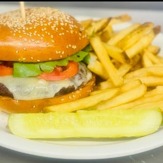 Cheeseburger Deluxe