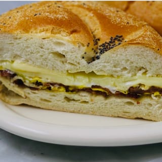 Bacon & Egg Hard Roll