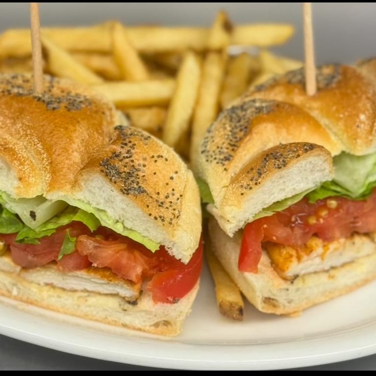 Grilled Chicken Sandwich Delight