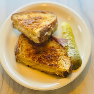 Grilled Cheese on sourdough Deluxe
